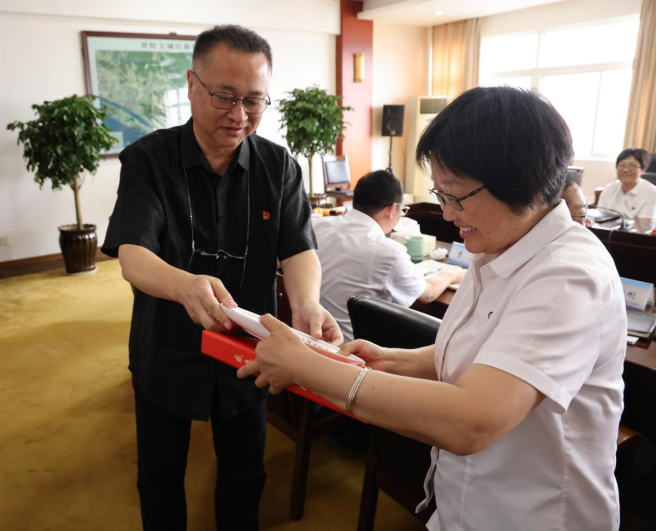 71e097c2062d6b7ea17f4ea453a5096f.png 71e097c2062d6b7ea17f4ea453a5096f.png